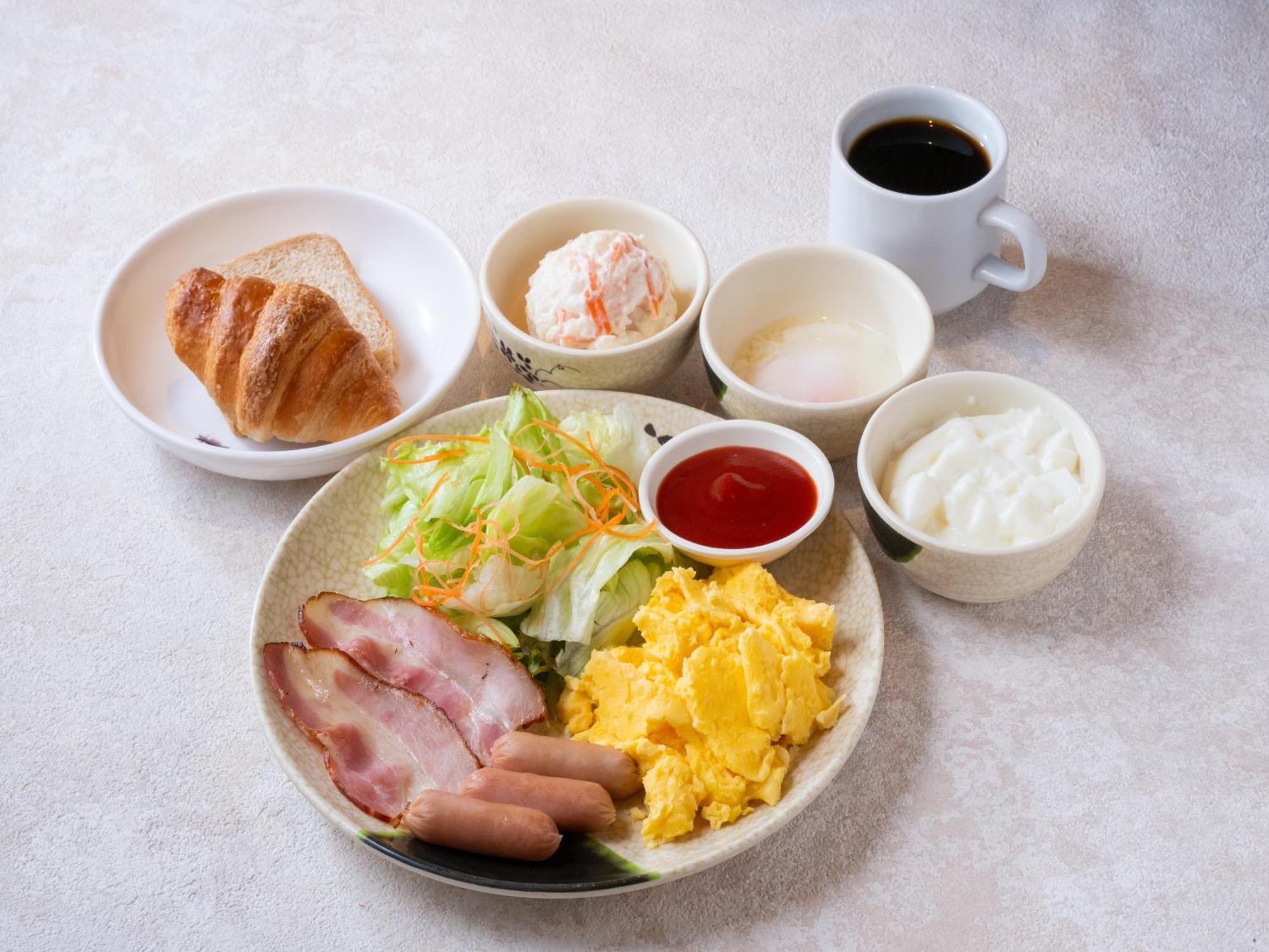 Apa Hotel Higashi Shinjuku Ekimae — Fotos 1